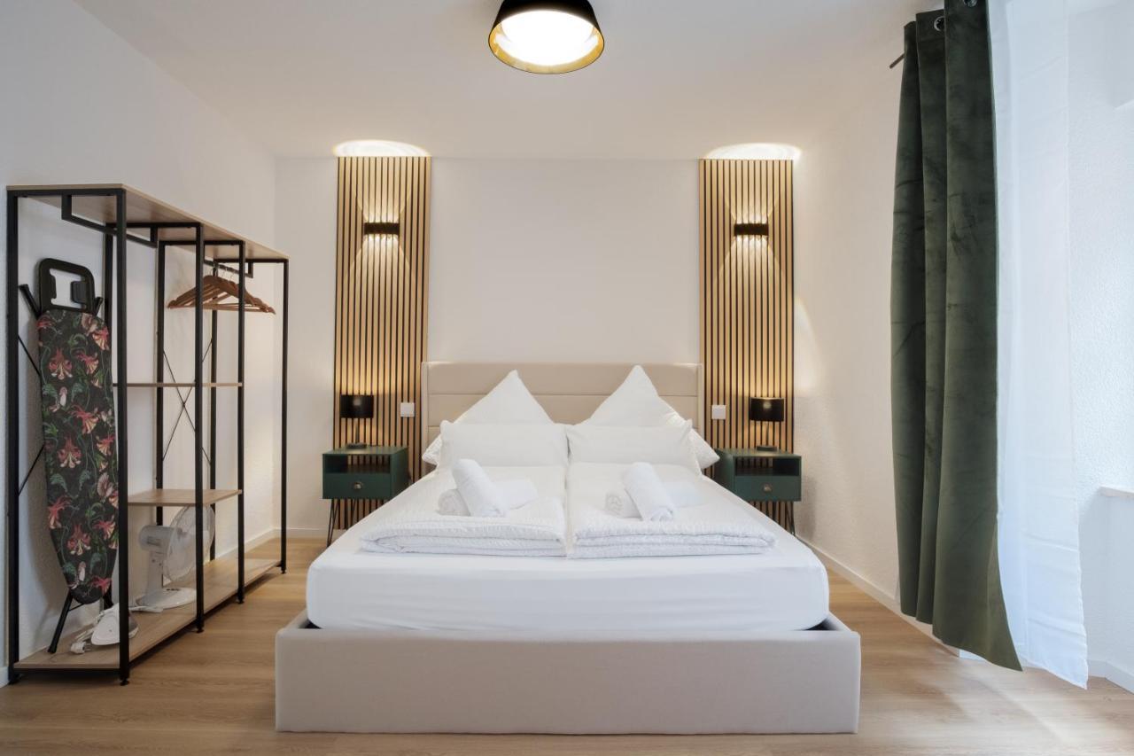 Neu / Design / Altstadt / Kueche / Netflix 바드사킹겐 외부 사진