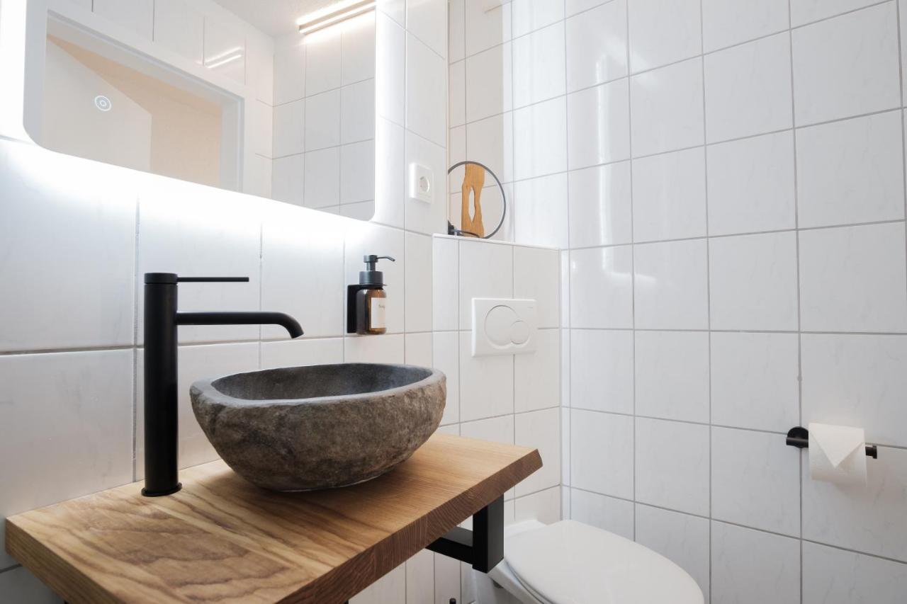 Neu / Design / Altstadt / Kueche / Netflix 바드사킹겐 외부 사진