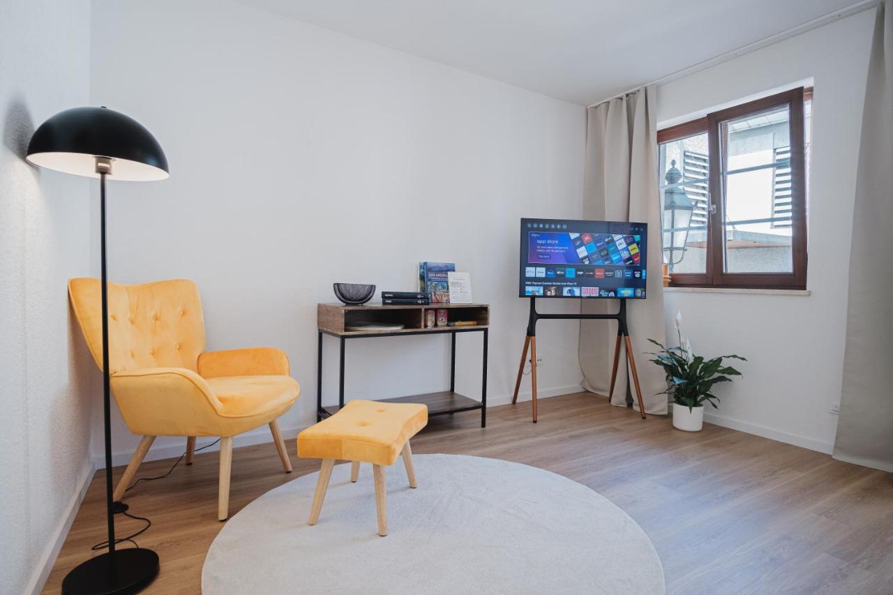 Neu / Design / Altstadt / Kueche / Netflix 바드사킹겐 외부 사진